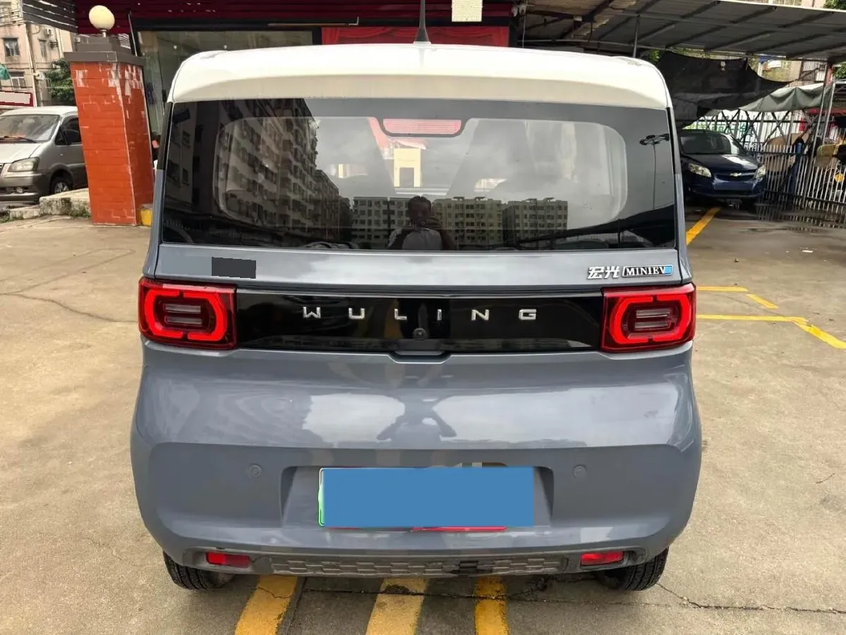 2022 WuLing HongGuang MINI EV BEV 13.9KWH,autocango,china used car exporter,china ev exporter,chinese used car exporter,chinese used ev exporter