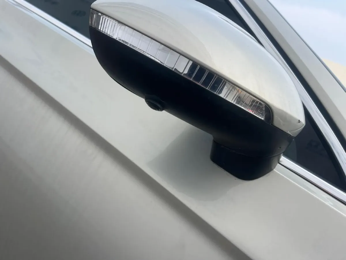 2019 Chevrolet Malibu XL 2.0T 241HP L4 9AT,autocango,china used car exporter,china ev exporter,chinese used car exporter,chinese used ev exporter