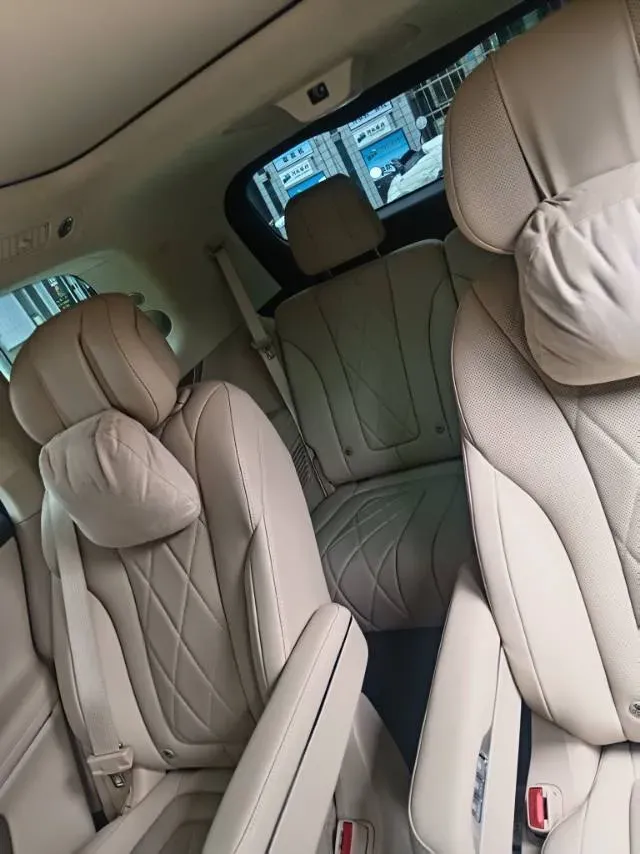 2024 AITO AITO M9 1.5T 152HP L4 REEV 42KWH,autocango,china used car exporter,china ev exporter,chinese used car exporter,chinese used ev exporter