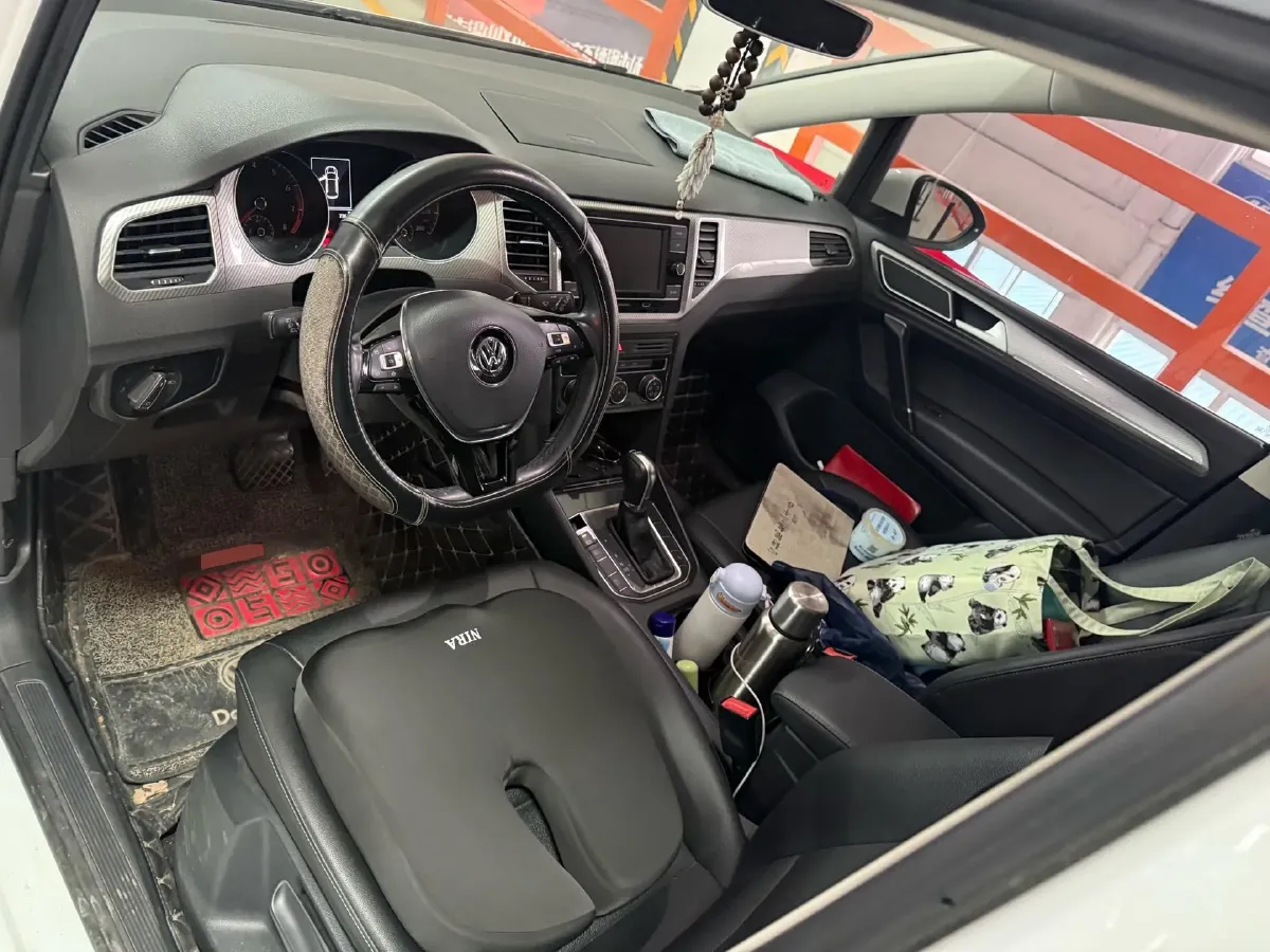 2020 Volkswagen Golf Sportsvan 1.4T 150HP L4 7DCT,autocango,china used car exporter,china ev exporter,chinese used car exporter,chinese used ev exporter