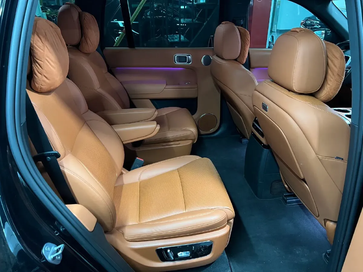 2023 Li L9 Range Extended 154HP REEV 42.6KWH,autocango,china used car exporter,china ev exporter,chinese used car exporter,chinese used ev exporter