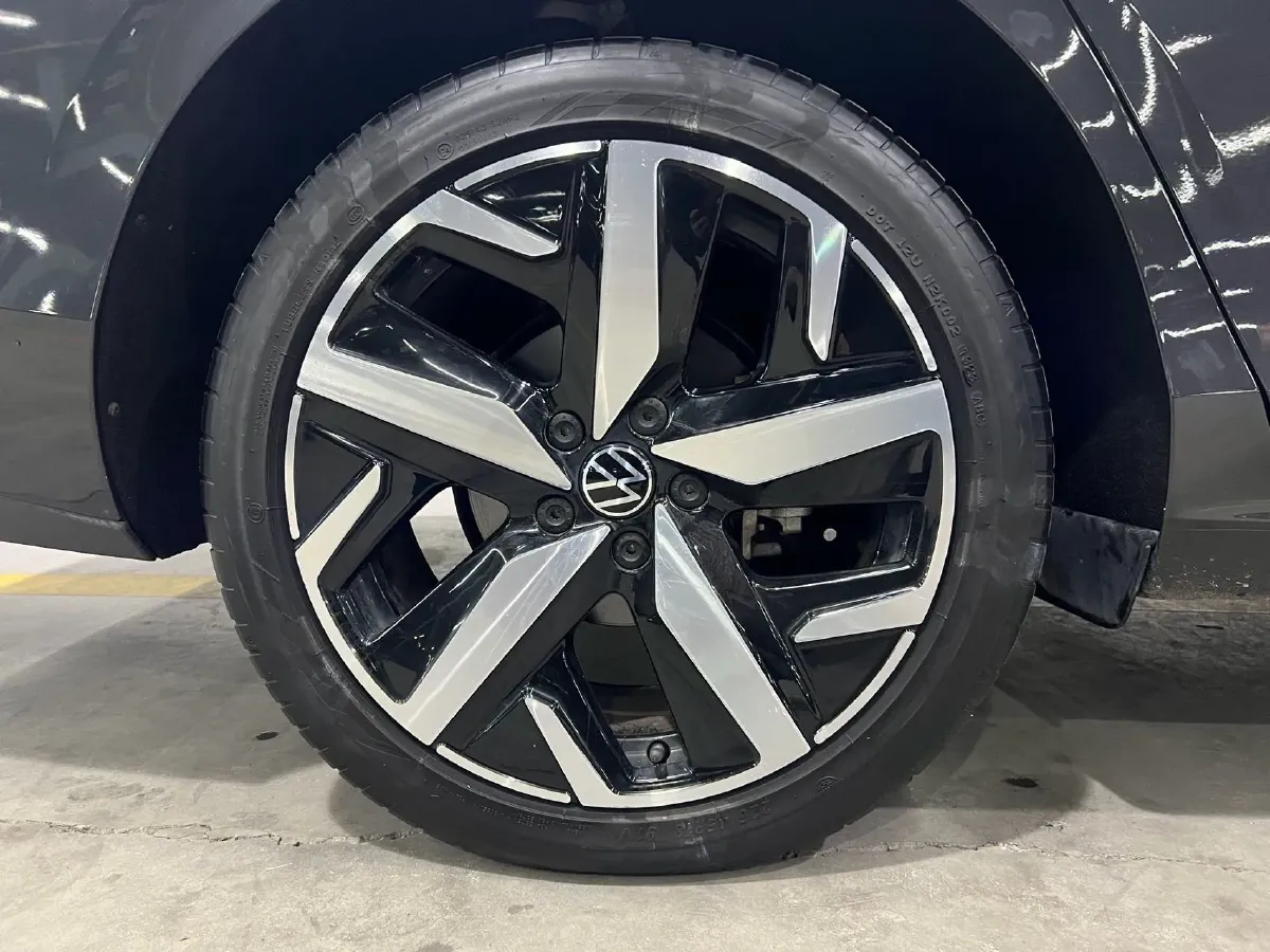 2023 Volkswagen Lamando 1.4T 150HP L4 7DCT,autocango,china used car exporter,china ev exporter,chinese used car exporter,chinese used ev exporter