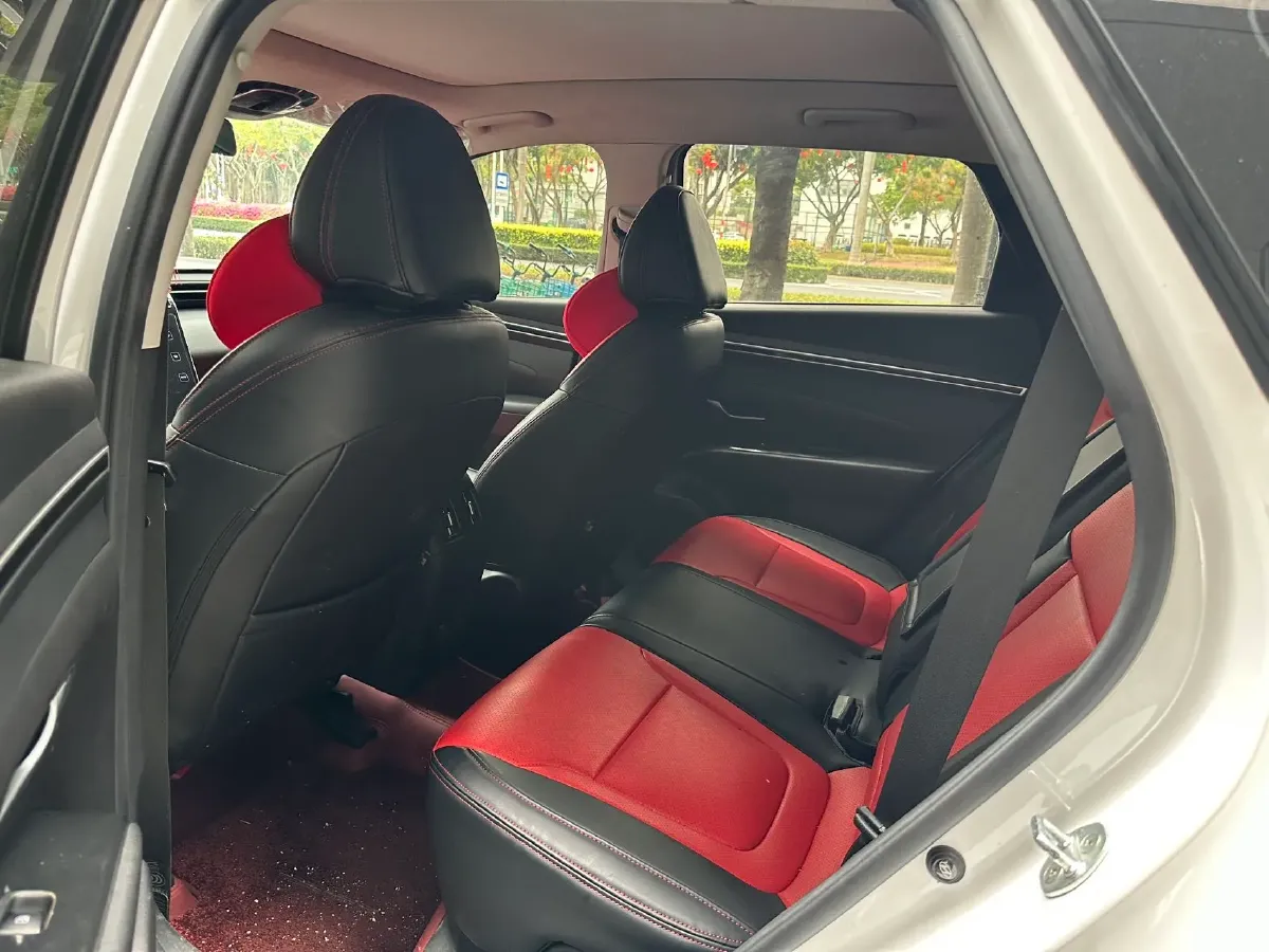 2023 Hyundai Tucson 1.5T 200HP L4 8AT,autocango,china used car exporter,china ev exporter,chinese used car exporter,chinese used ev exporter