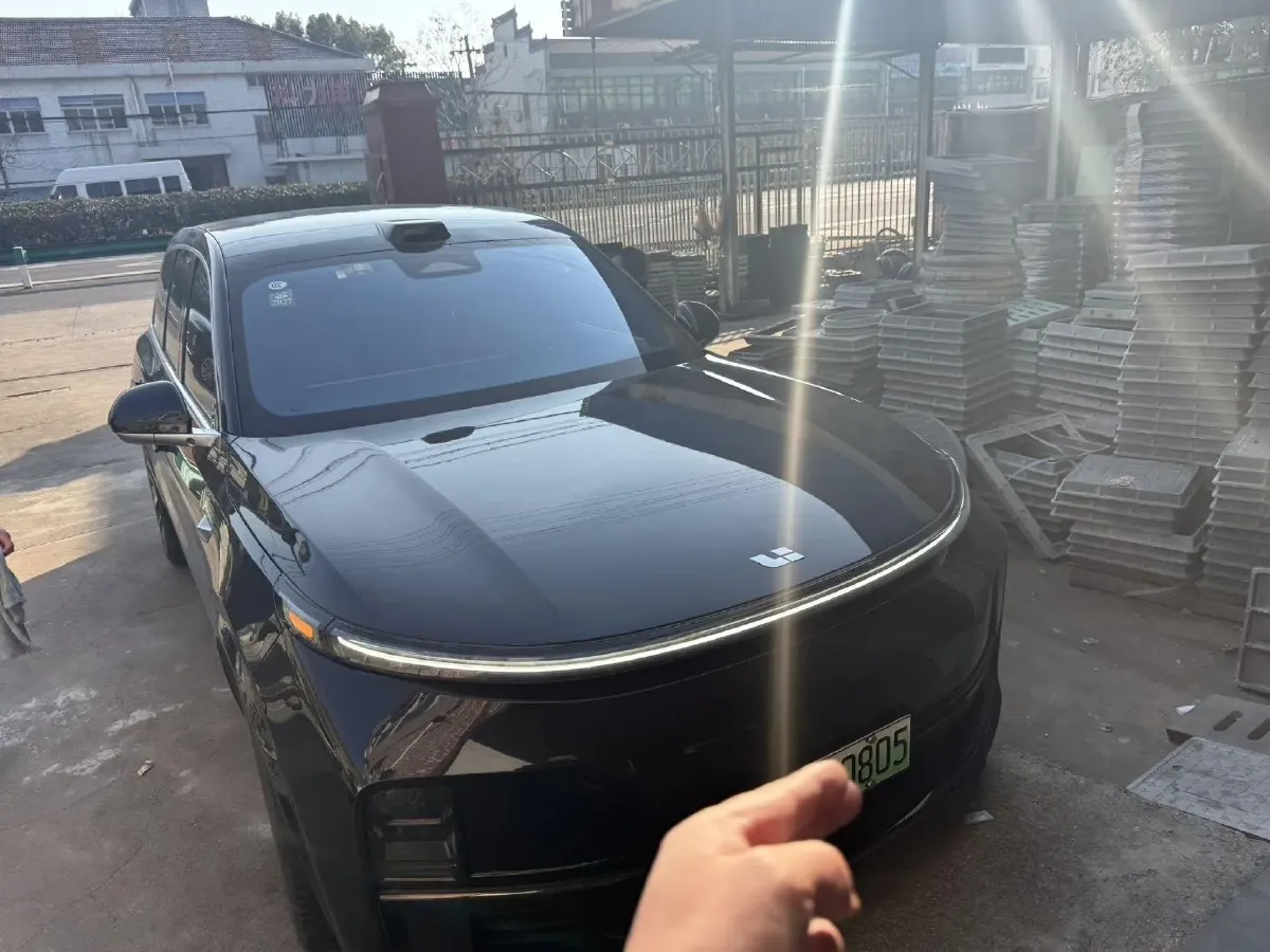 2022 Li L9 Range Extended 154HP REEV 42.6KWH,autocango,china used car exporter,china ev exporter,chinese used car exporter,chinese used ev exporter