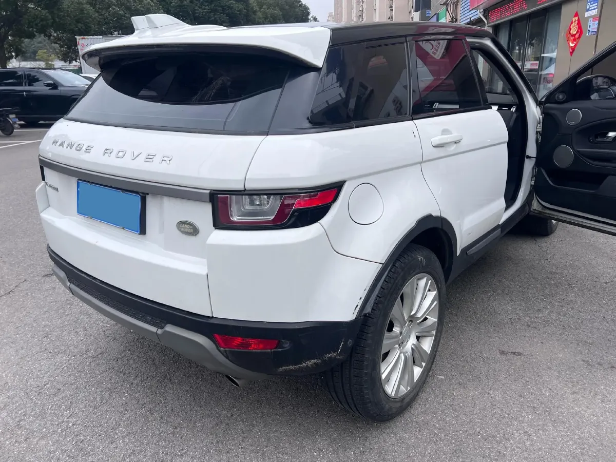 2018 Land Rover Range Rover Evoque 2.0T 241HP L4 9AT,autocango,china used car exporter,china ev exporter,chinese used car exporter,chinese used ev exporter