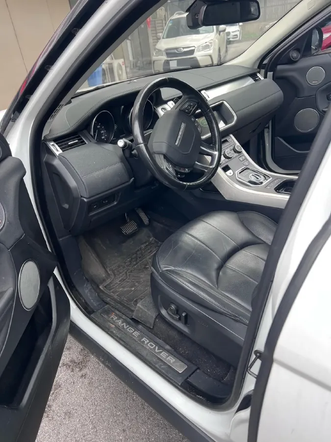 2018 Land Rover Range Rover Evoque 2.0T 241HP L4 9AT,autocango,china used car exporter,china ev exporter,chinese used car exporter,chinese used ev exporter