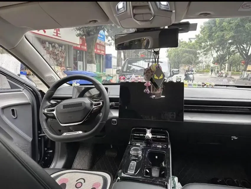 2024 WuLing XingGuang BEV 54.5KWH,autocango,china used car exporter,china ev exporter,chinese used car exporter,chinese used ev exporter