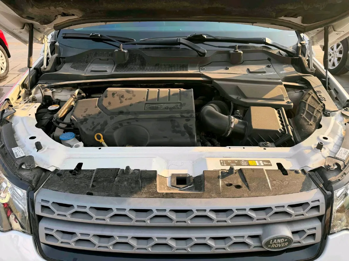 2019 Land Rover Discovery Sport 2.0T 241HP L4 9AT,autocango,china used car exporter,china ev exporter,chinese used car exporter,chinese used ev exporter