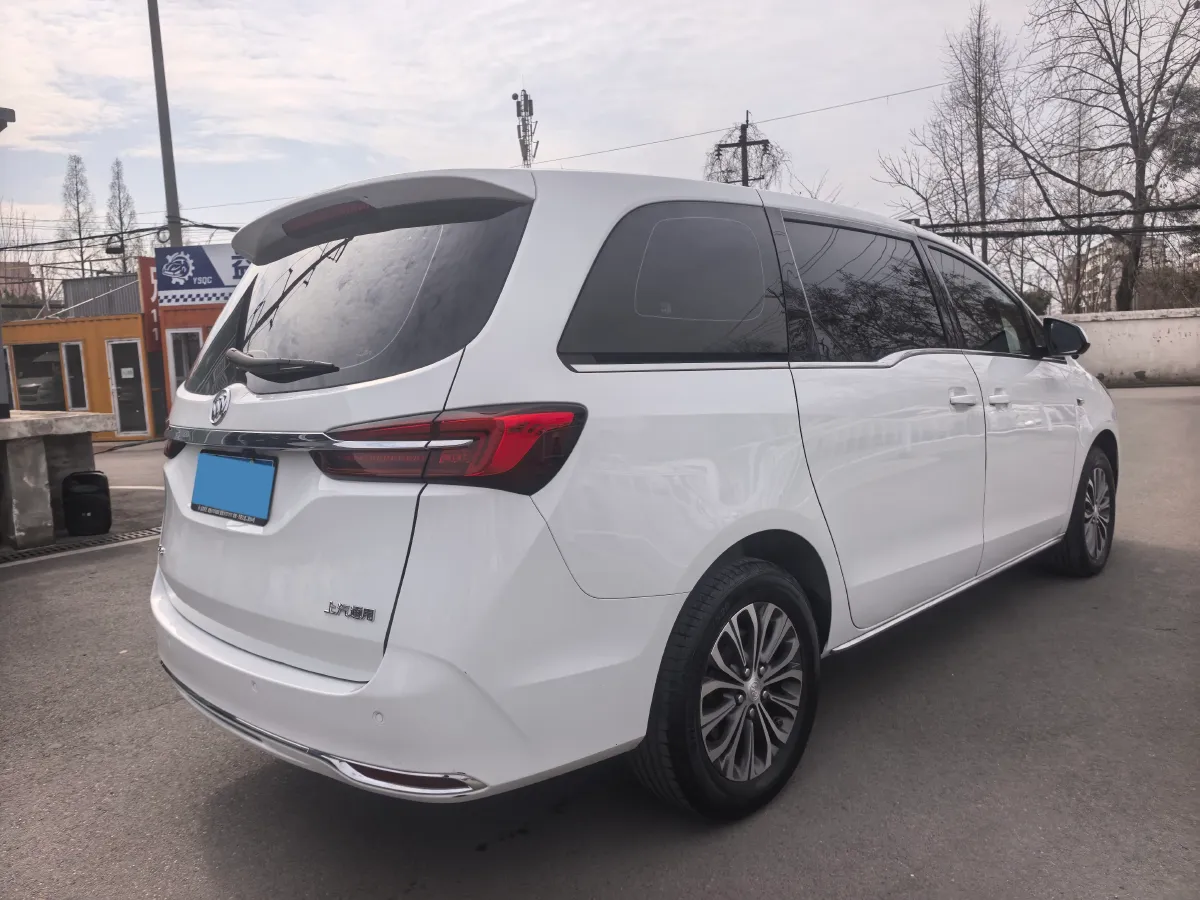 2023 Buick GL8 2.0T 237HP L4 9AT,autocango,china used car exporter,china ev exporter,chinese used car exporter,chinese used ev exporter