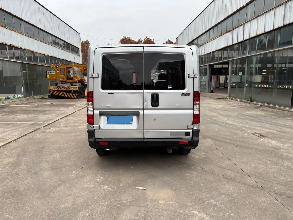 2021 DongFeng DFAC YuFeng 2.3T 136HP L4 6MT,autocango,china used car exporter,china ev exporter,chinese used car exporter,chinese used ev exporter