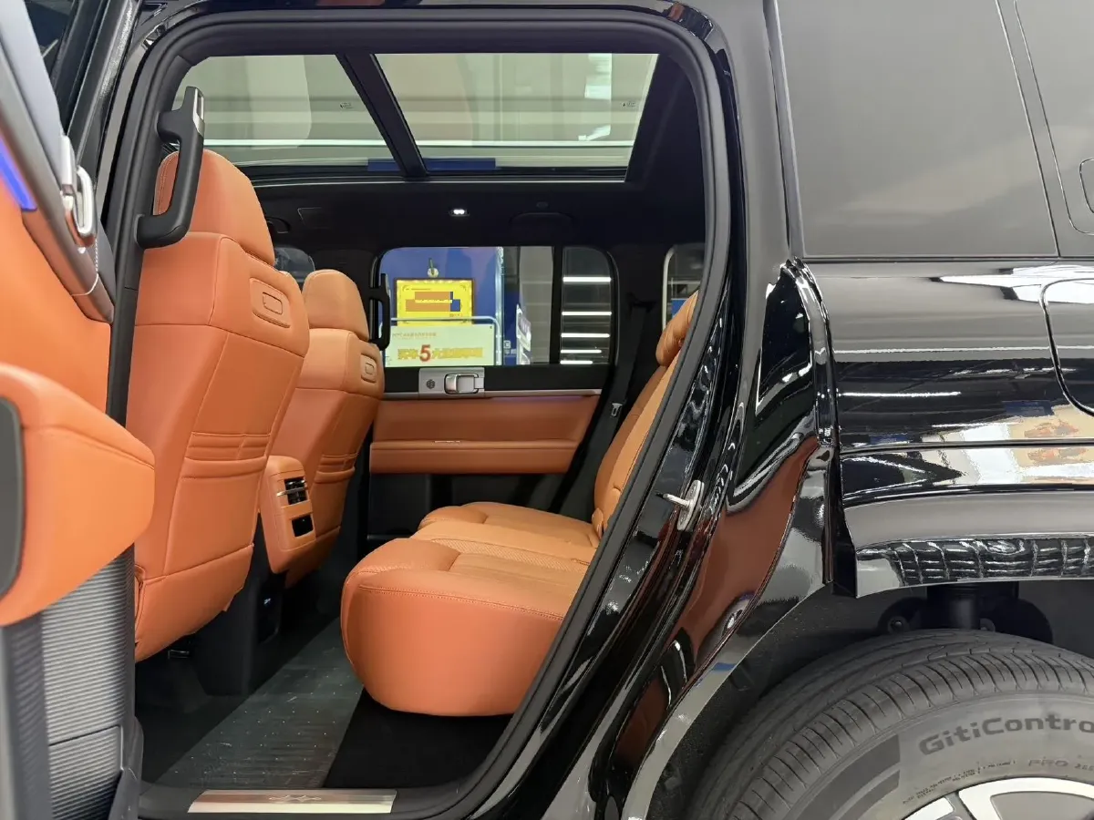 2025 FangChengBao Tai 7 1.5T 156HP L4 E-CVT PHEV,autocango,china used car exporter,china ev exporter,chinese used car exporter,chinese used ev exporter