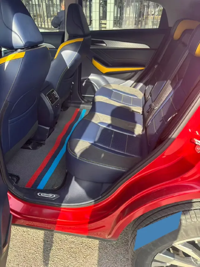 2020 ChangAn CS75 Plus 2.0T 233HP L4 8AT,autocango,china used car exporter,china ev exporter,chinese used car exporter,chinese used ev exporter