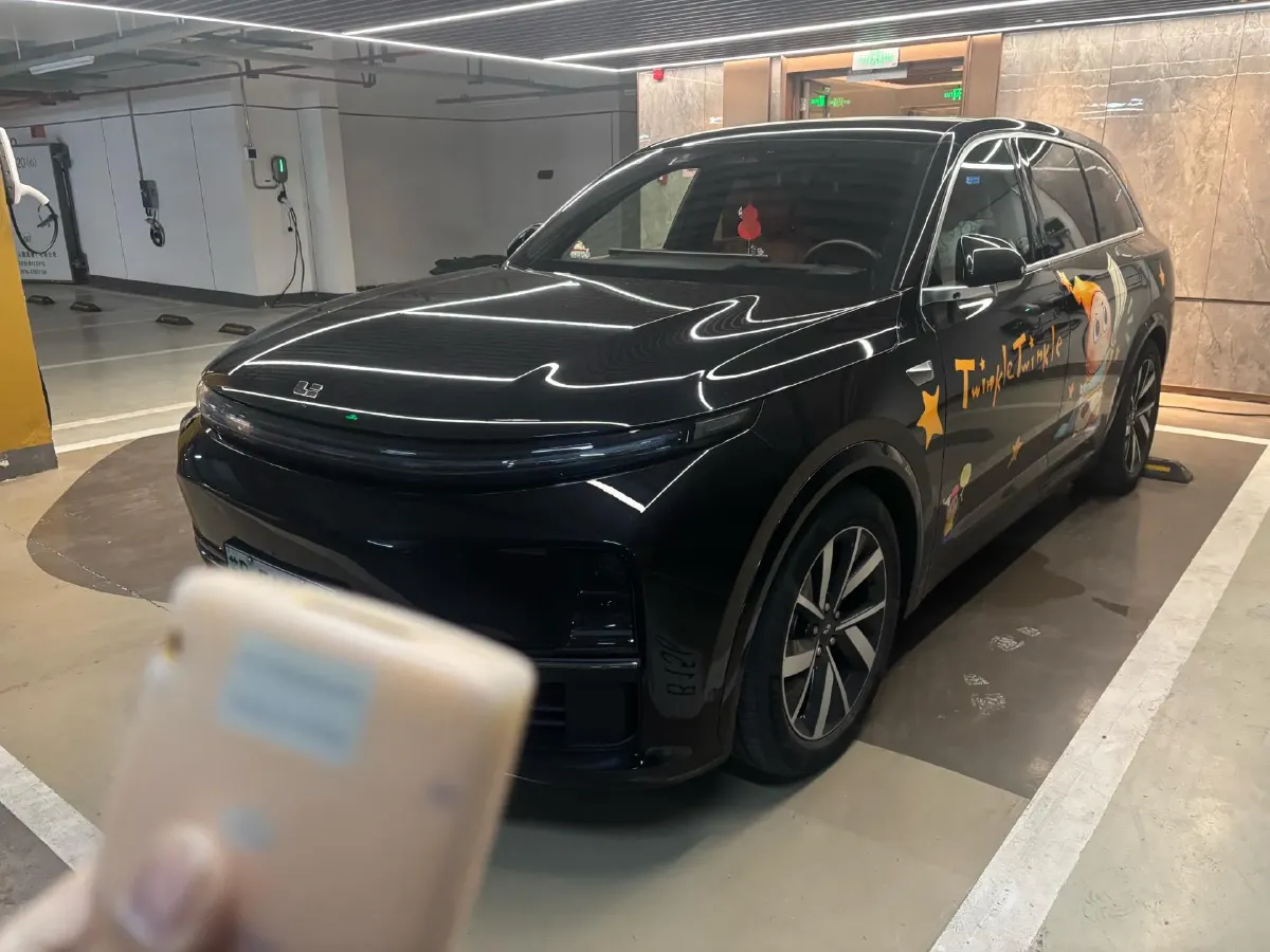 2023 Li L7 Range Extended 154HP REEV 40.9KWH,autocango,china used car exporter,china ev exporter,chinese used car exporter,chinese used ev exporter