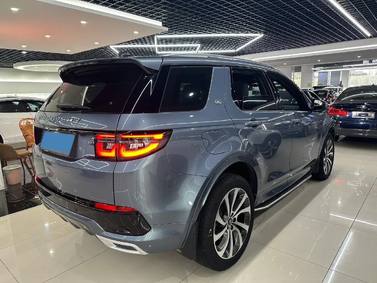 2022 Land Rover Discovery Sport 2.0T 249HP L4 9AT,autocango,china used car exporter,china ev exporter,chinese used car exporter,chinese used ev exporter