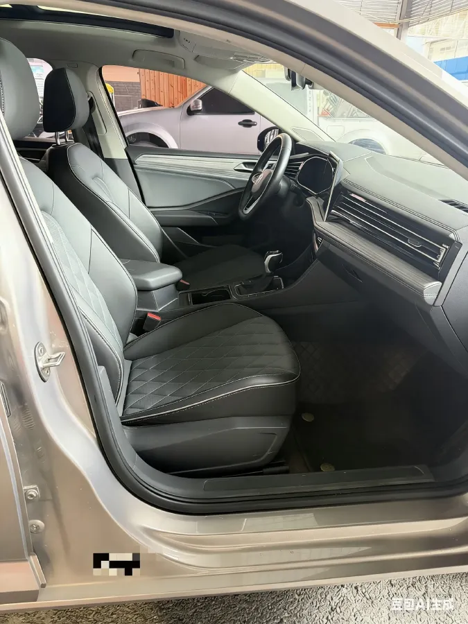 2022 Volkswagen Sagitar 1.2T 116HP L4 7DCT,autocango,china used car exporter,china ev exporter,chinese used car exporter,chinese used ev exporter