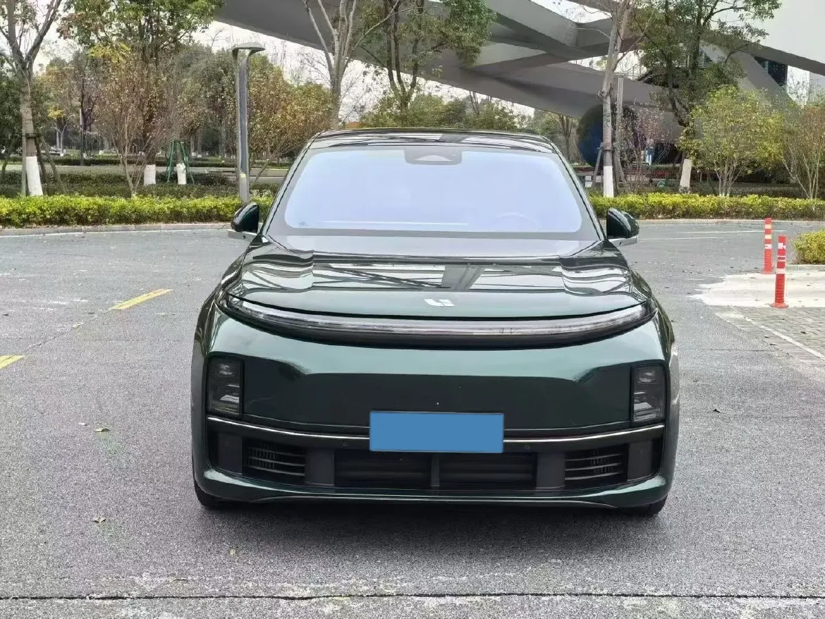 2023 Li L7 Range Extended 154HP REEV 40.9KWH,autocango,china used car exporter,china ev exporter,chinese used car exporter,chinese used ev exporter