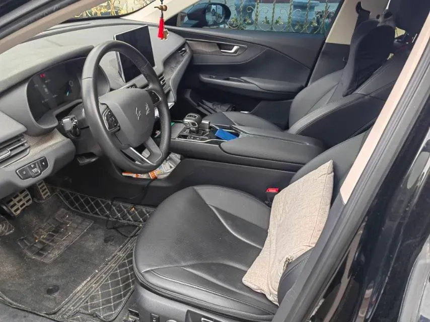 2022 HongQi E-QM5 BEV 54KWH,autocango,china used car exporter,china ev exporter,chinese used car exporter,chinese used ev exporter