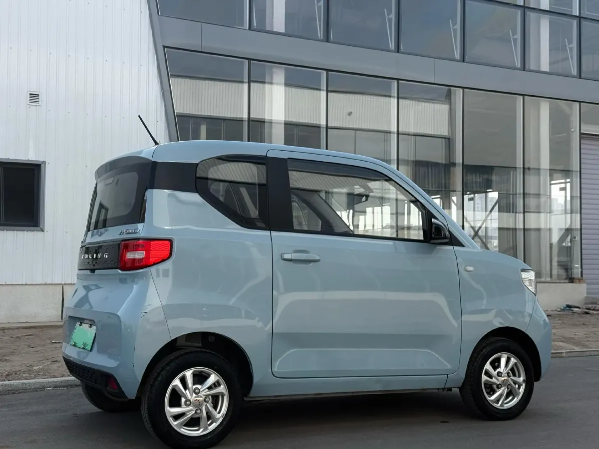 2021 WuLing HongGuang MINI EV BEV 9KWH,autocango,china used car exporter,china ev exporter,chinese used car exporter,chinese used ev exporter