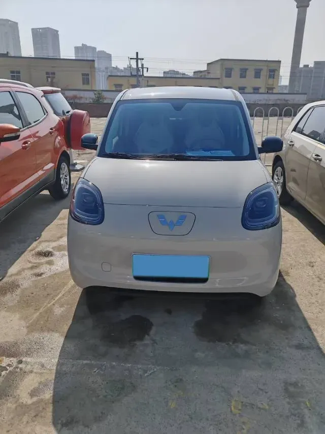 2025 WuLing HongGuang MINI EV BEV 16.2KWH,autocango,china used car exporter,china ev exporter,chinese used car exporter,chinese used ev exporter