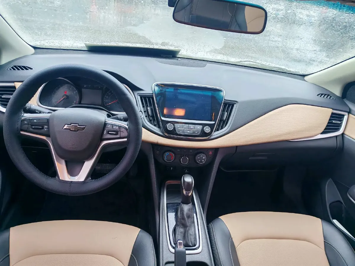 2020 Chevrolet Monza 1.5L 113HP L4 6AT,autocango,china used car exporter,china ev exporter,chinese used car exporter,chinese used ev exporter