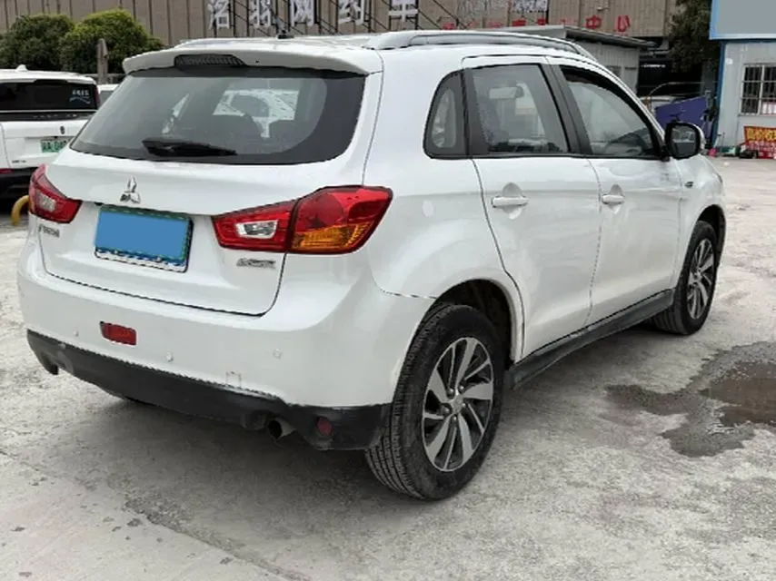 2018 Mitsubishi ASX 1.6L 124HP L4 5MT,autocango,china used car exporter,china ev exporter,chinese used car exporter,chinese used ev exporter