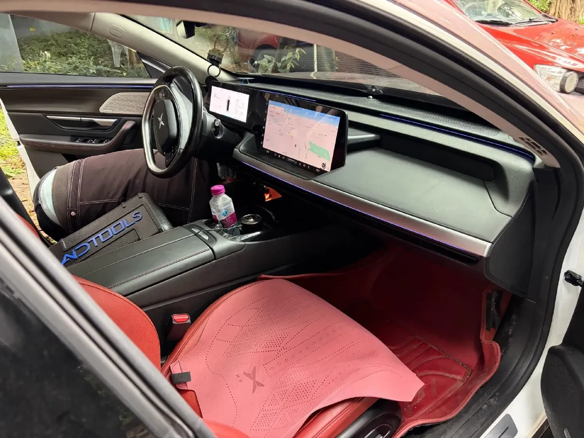 2022 Xpeng P7 BEV 60.2KWH,autocango,china used car exporter,china ev exporter,chinese used car exporter,chinese used ev exporter