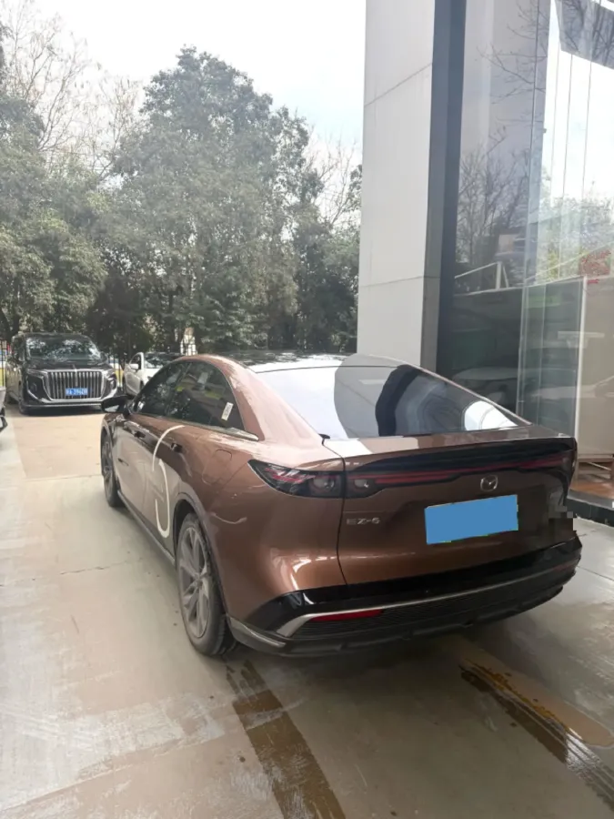 2024 Mazda EZ-6 REEV 95HP REEV 28.4KWH,autocango,china used car exporter,china ev exporter,chinese used car exporter,chinese used ev exporter