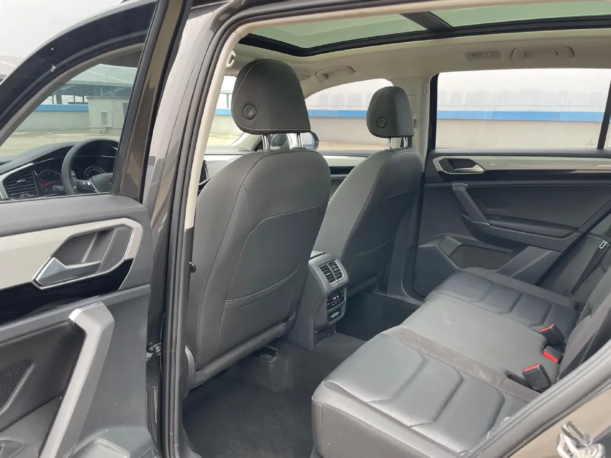 2022 Volkswagen Tayron 1.4T 150HP L4 7DCT,autocango,china used car exporter,china ev exporter,chinese used car exporter,chinese used ev exporter