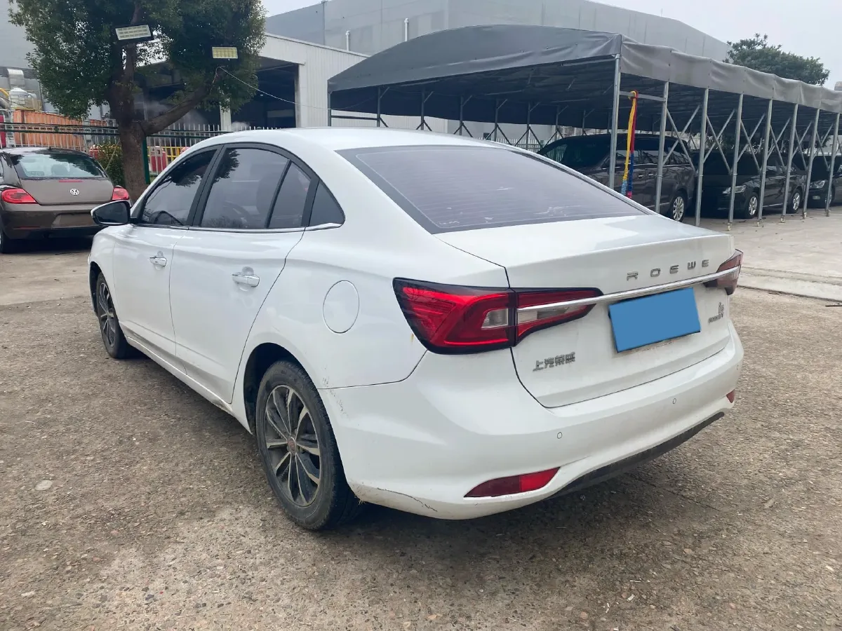 2020 Roewe i5 1.5L 120HP L4 CVT,autocango,china used car exporter,china ev exporter,chinese used car exporter,chinese used ev exporter