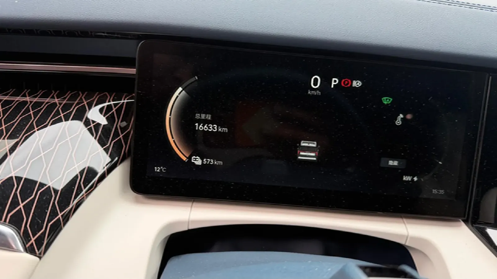 2022 Zeekr 009 BEV 116KWH,autocango,china used car exporter,china ev exporter,chinese used car exporter,chinese used ev exporter