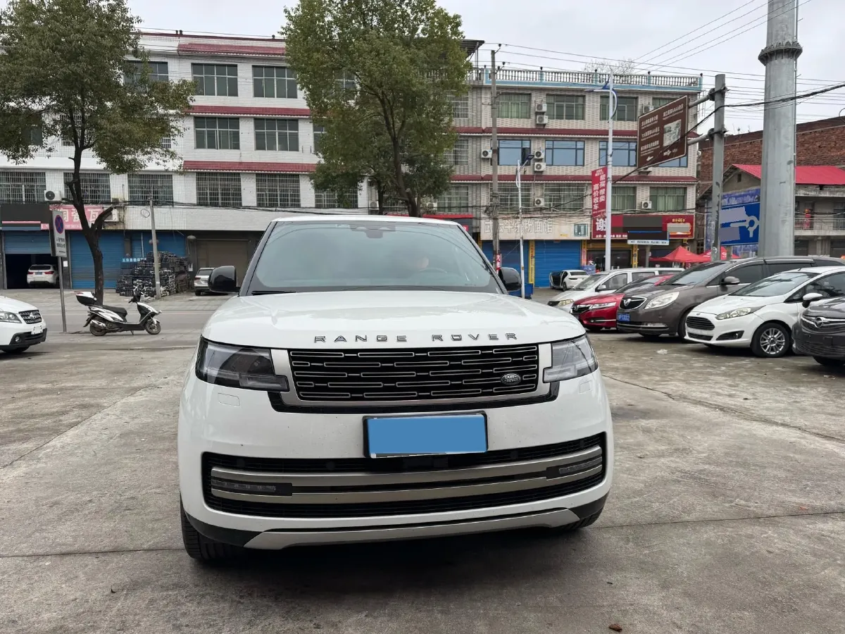 2024 Land Rover Range Rover 3.0T 400HP L6 8AT,autocango,china used car exporter,china ev exporter,chinese used car exporter,chinese used ev exporter
