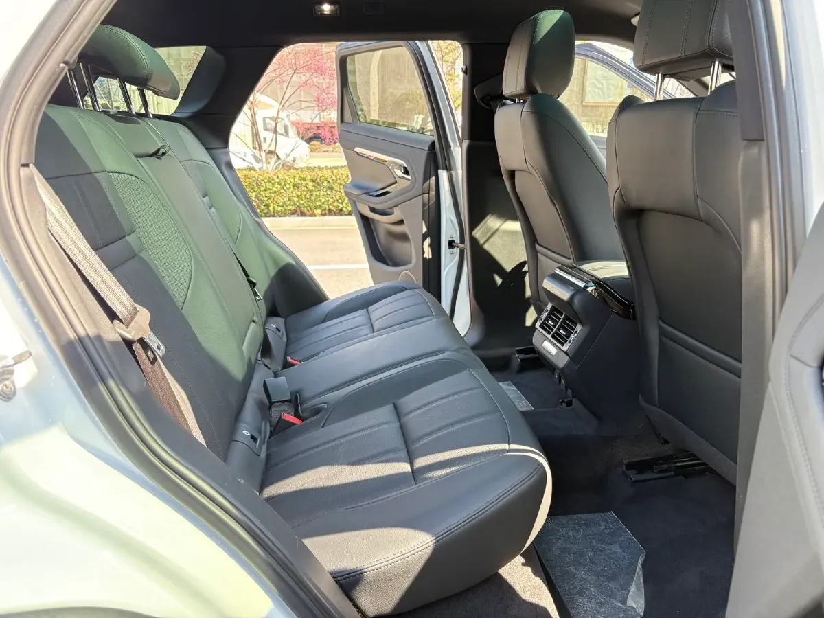 2020 Land Rover Range Rover Evoque 2.0T 249HP L4 9AT,autocango,china used car exporter,china ev exporter,chinese used car exporter,chinese used ev exporter