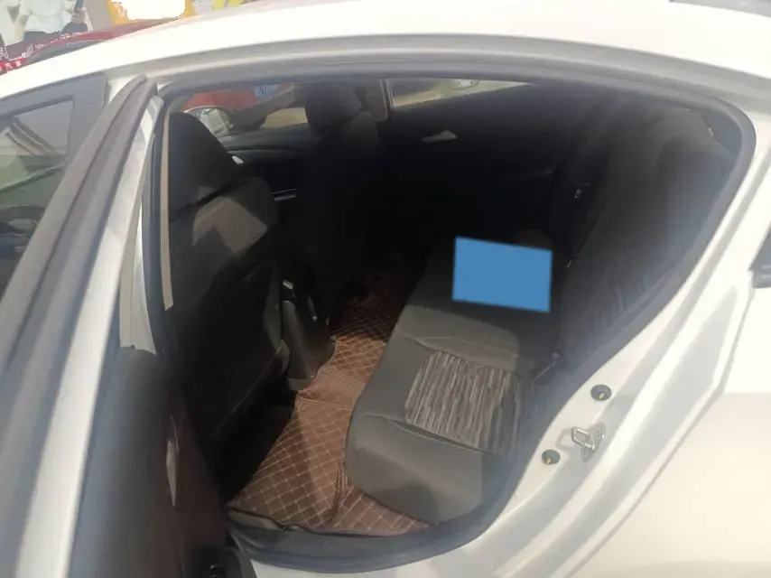 2016 Chevrolet Cavalier 1.5L 113HP L4 5MT,autocango,china used car exporter,china ev exporter,chinese used car exporter,chinese used ev exporter