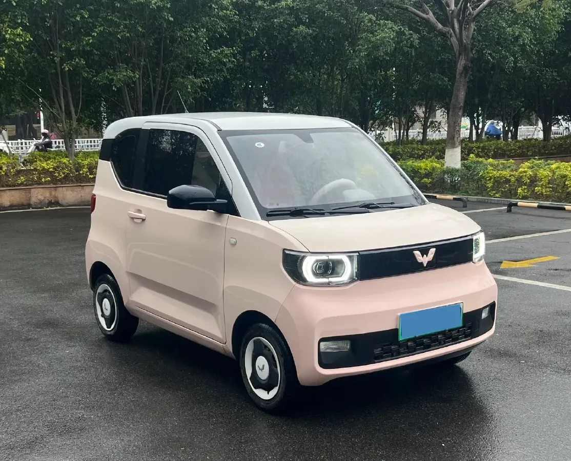 2021 WuLing HongGuang MINI EV BEV 9.3KWH,autocango,china used car exporter,china ev exporter,chinese used car exporter,chinese used ev exporter
