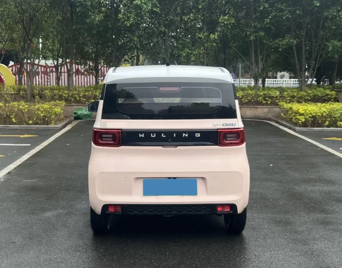 2021 WuLing HongGuang MINI EV BEV 9.3KWH,autocango,china used car exporter,china ev exporter,chinese used car exporter,chinese used ev exporter