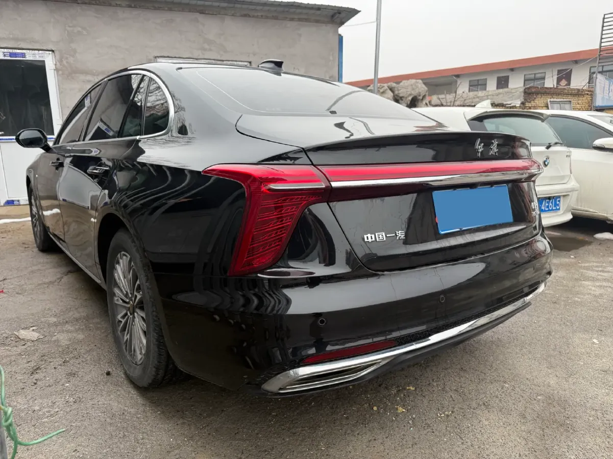 2023 HongQi H5 1.5T 169HP L4 7DCT,autocango,china used car exporter,china ev exporter,chinese used car exporter,chinese used ev exporter