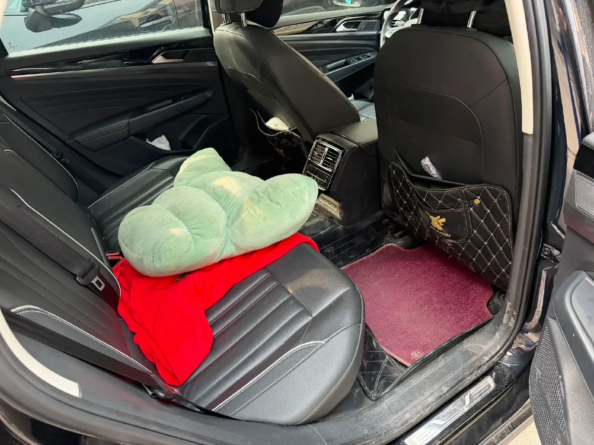 2022 Skoda Kodiak GT 2.0T 186HP L4 7DCT,autocango,china used car exporter,china ev exporter,chinese used car exporter,chinese used ev exporter