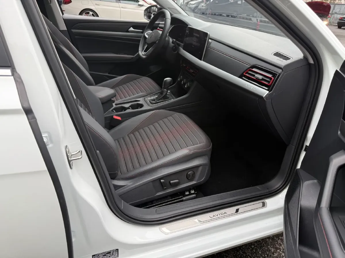 2023 Volkswagen Lavida 1.4T 150HP L4 7DCT,autocango,china used car exporter,china ev exporter,chinese used car exporter,chinese used ev exporter