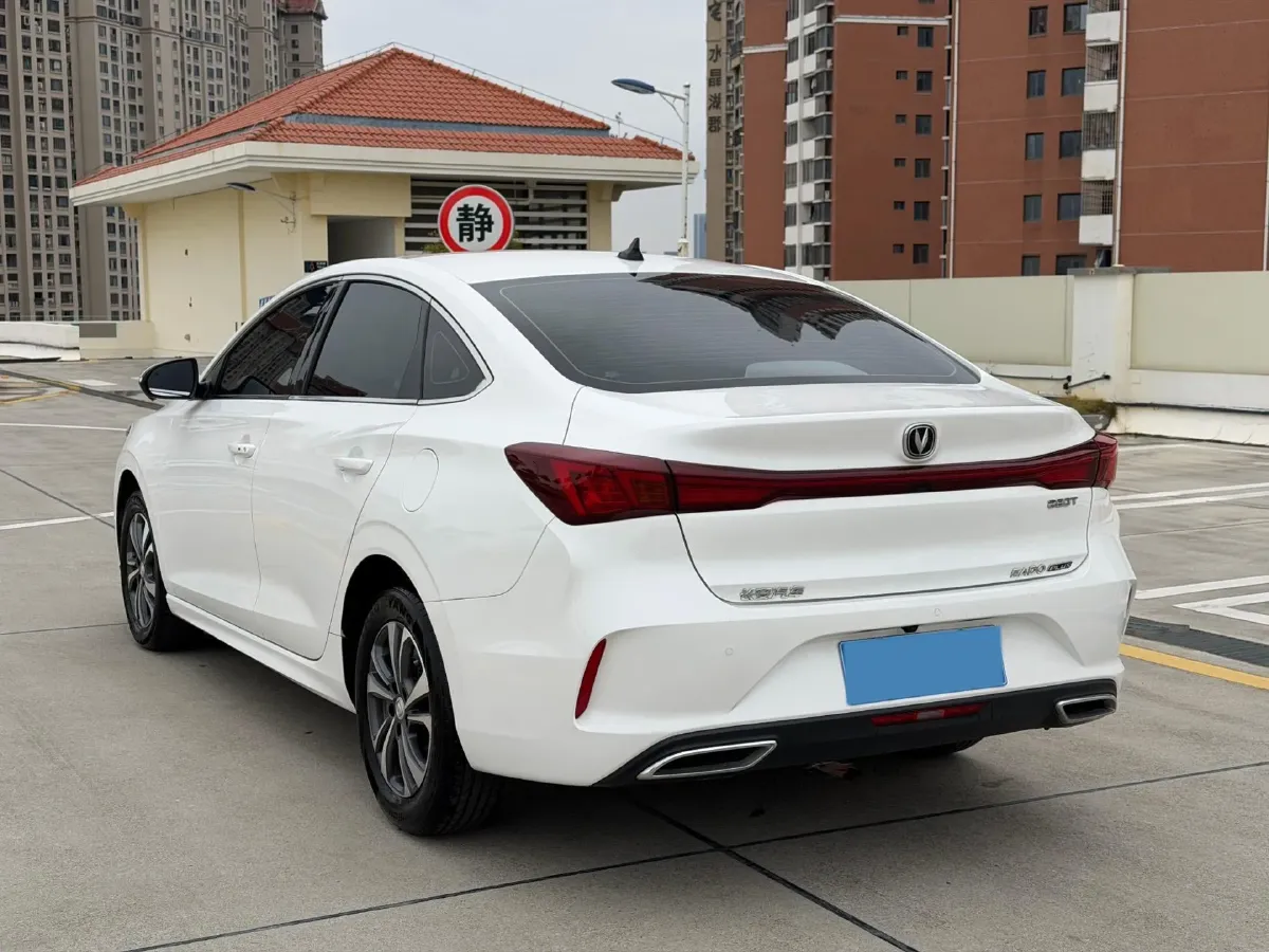 2022 ChangAn Eado 1.4T 160HP L4 7DCT,autocango,china used car exporter,china ev exporter,chinese used car exporter,chinese used ev exporter