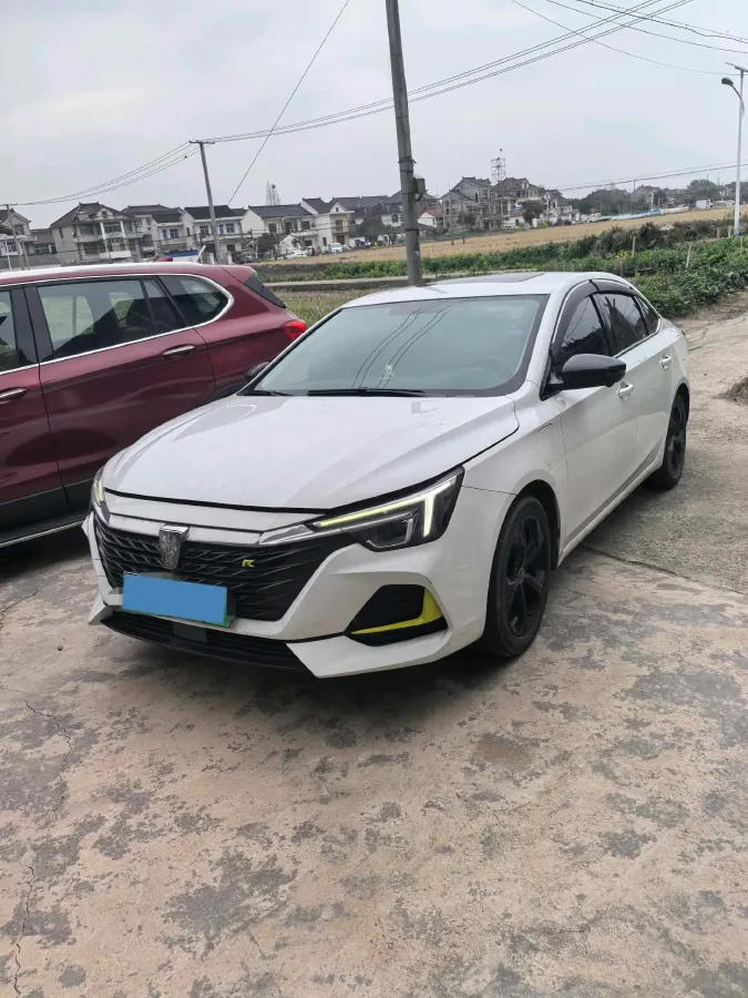 2021 Roewe i6 MAX 1.5T 169HP L4 AMT PHEV,autocango,china used car exporter,china ev exporter,chinese used car exporter,chinese used ev exporter