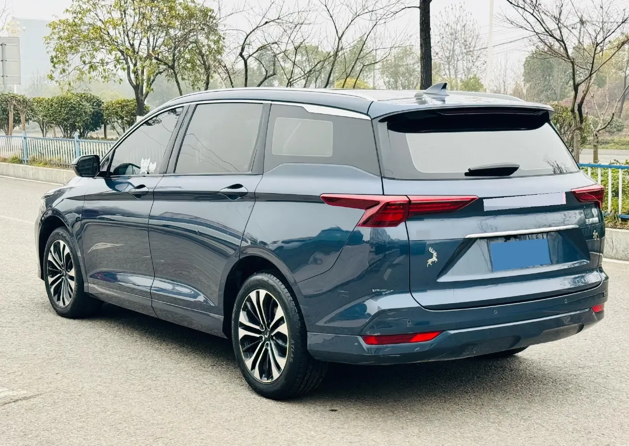 2020 WuLing KaiJie 1.5T 147HP L4 CVT,autocango,china used car exporter,china ev exporter,chinese used car exporter,chinese used ev exporter