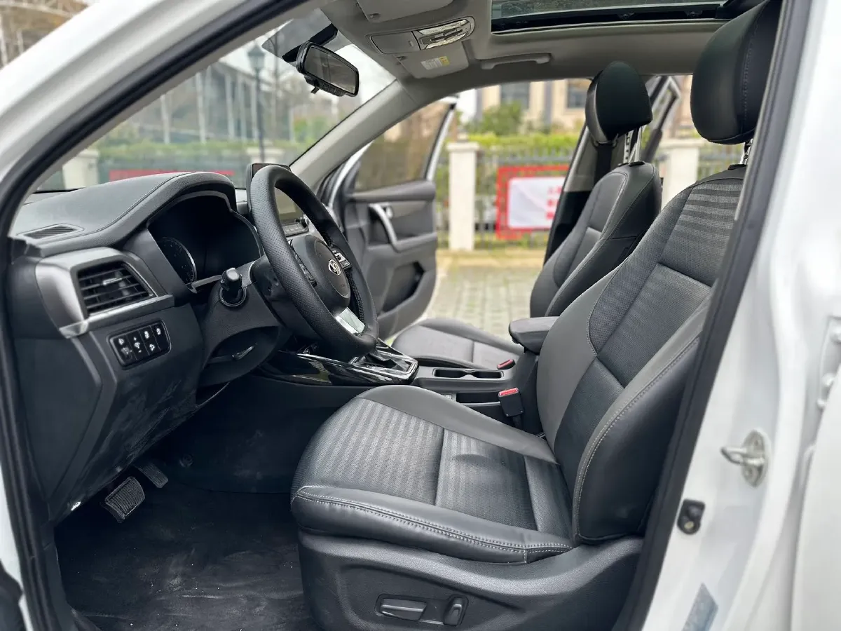 2019 Kia Sportage R 2.0L 160HP L4 6AT,autocango,china used car exporter,china ev exporter,chinese used car exporter,chinese used ev exporter