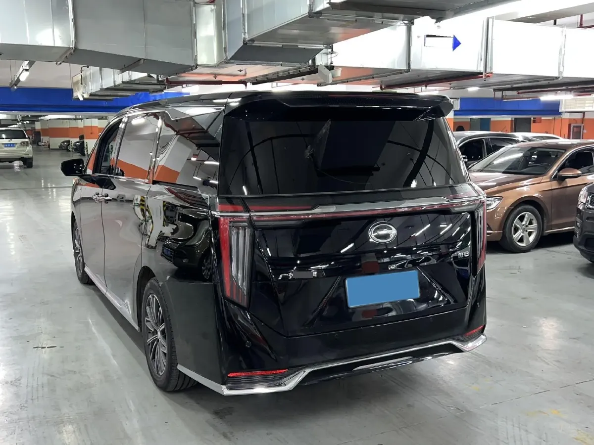 2023 GAC Trumpchi M8 2.0T 252HP L4 8AT,autocango,china used car exporter,china ev exporter,chinese used car exporter,chinese used ev exporter