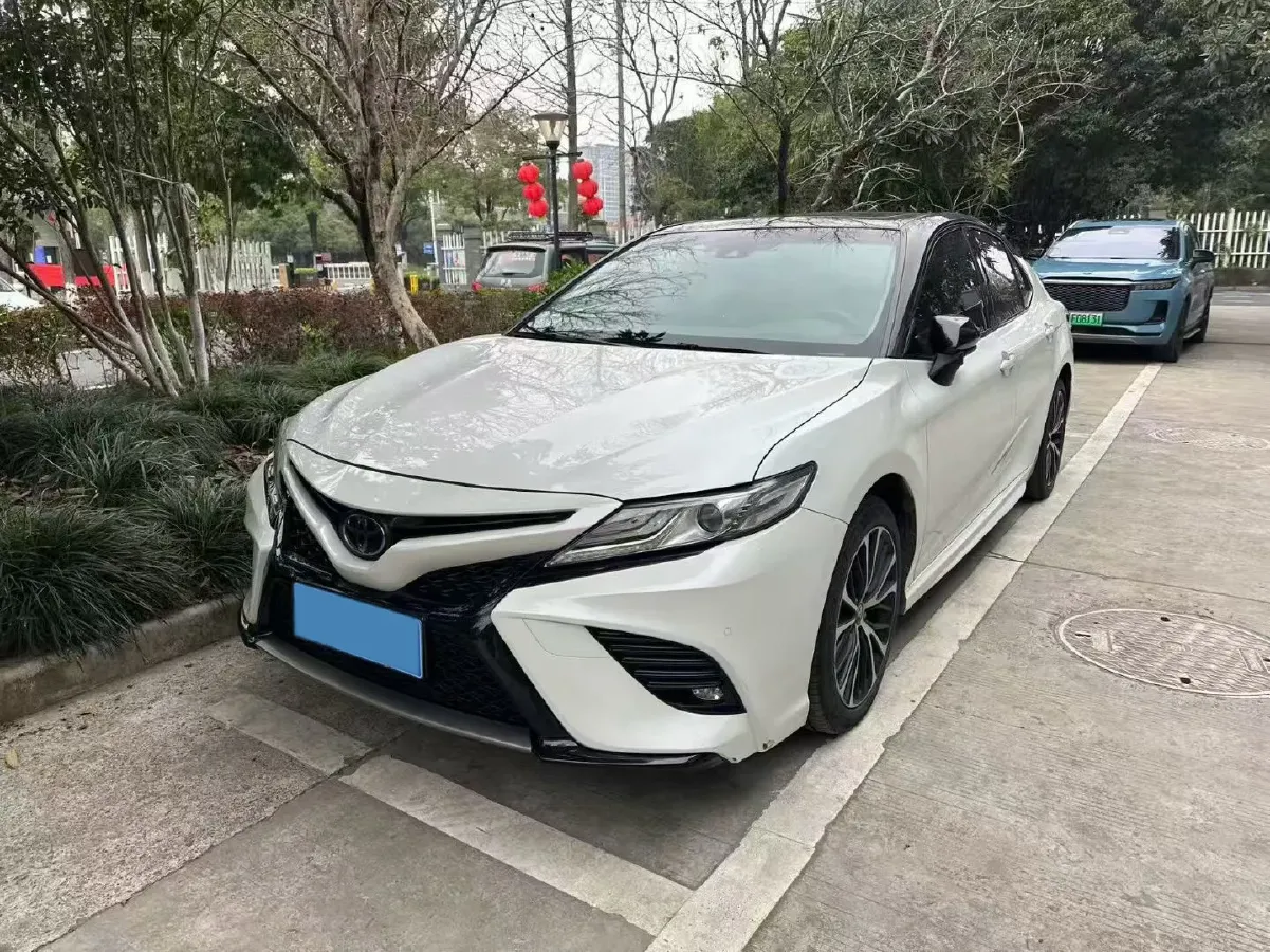 2019 Toyota Camry 2.0L 178HP L4 CVT,autocango,china used car exporter,china ev exporter,chinese used car exporter,chinese used ev exporter
