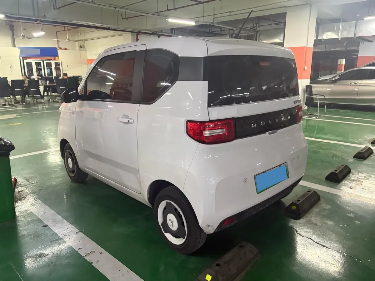 2022 WuLing HongGuang MINI EV BEV 13.9KWH,autocango,china used car exporter,china ev exporter,chinese used car exporter,chinese used ev exporter