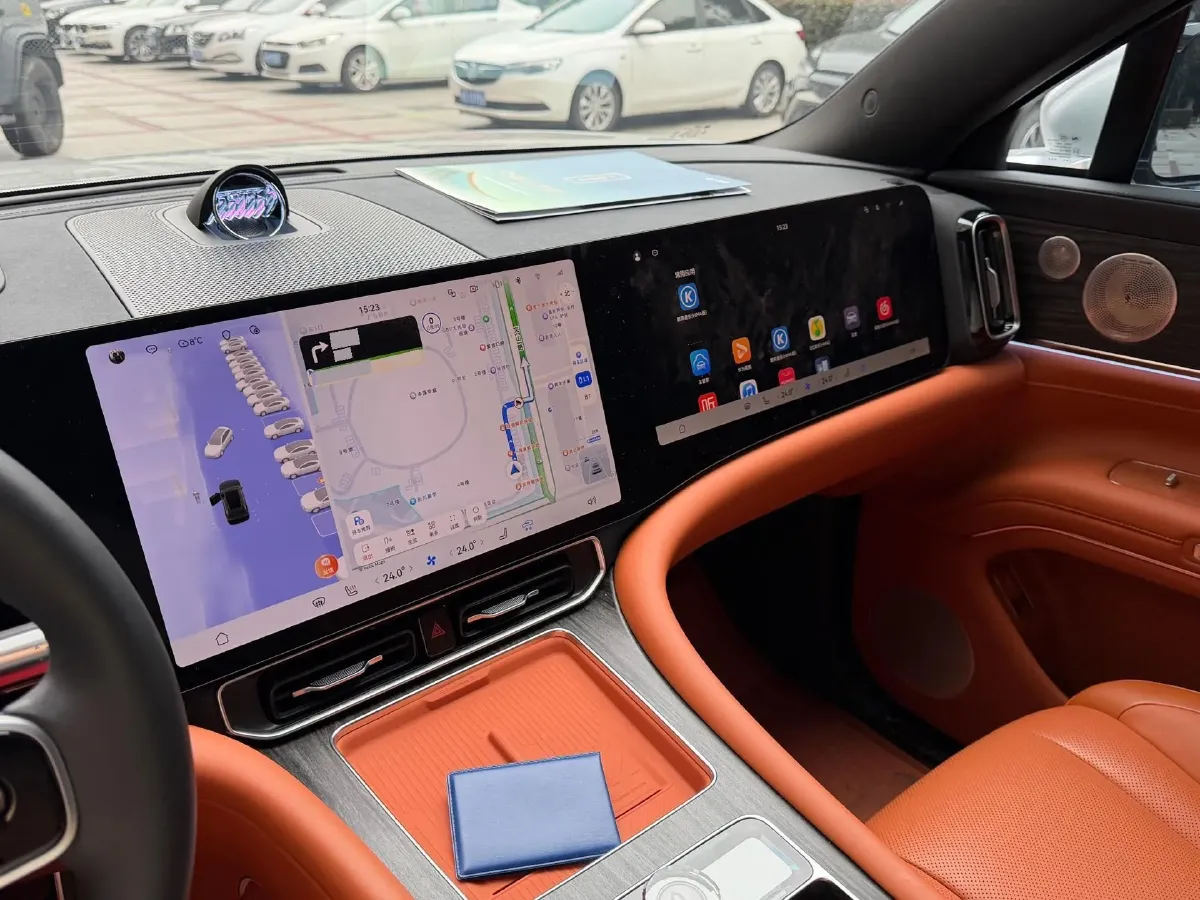 2025 AITO AITO M9 REEV 160HP REEV 52KWH,autocango,china used car exporter,china ev exporter,chinese used car exporter,chinese used ev exporter