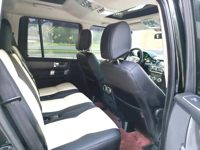 2016 Land Rover Discovery 3.0T 340HP V6 8AT,autocango,china used car exporter,china ev exporter,chinese used car exporter,chinese used ev exporter