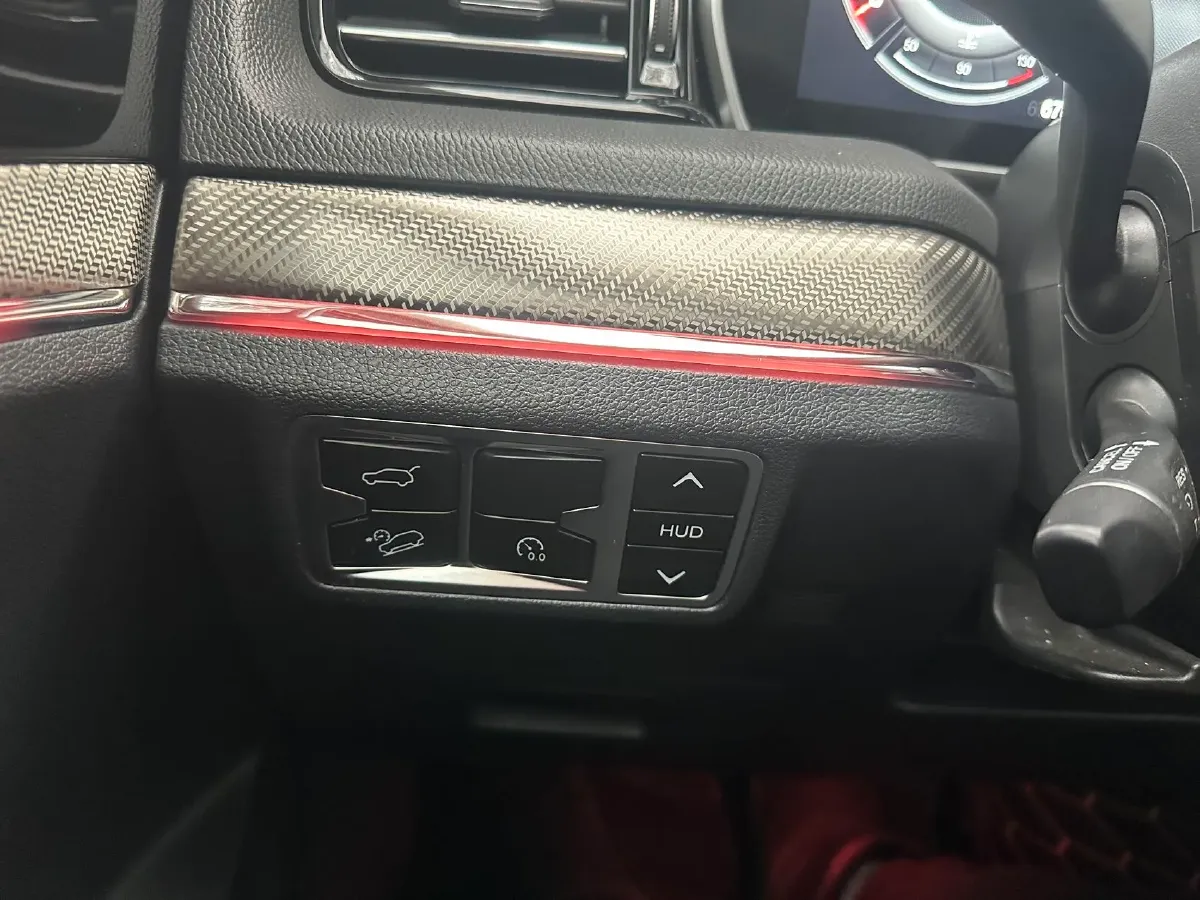 2022 HongQi HS5 2.0T 224HP L4 6AT,autocango,china used car exporter,china ev exporter,chinese used car exporter,chinese used ev exporter