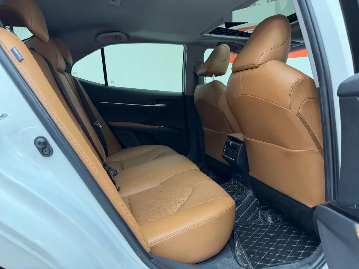 2022 Toyota Camry 2.0L 178HP L4 CVT,autocango,china used car exporter,china ev exporter,chinese used car exporter,chinese used ev exporter