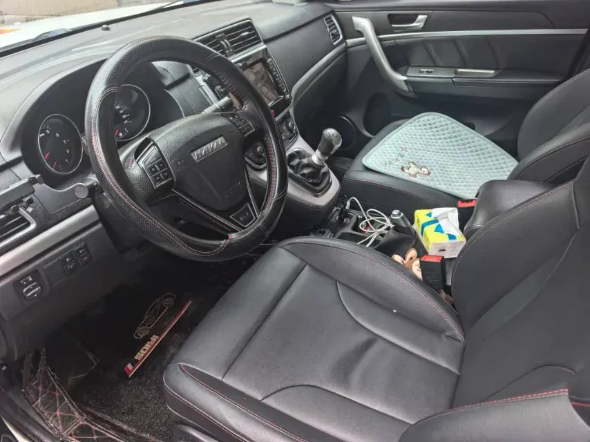 2019 Haval M6 1.5T 150HP L4 6MT,autocango,china used car exporter,china ev exporter,chinese used car exporter,chinese used ev exporter